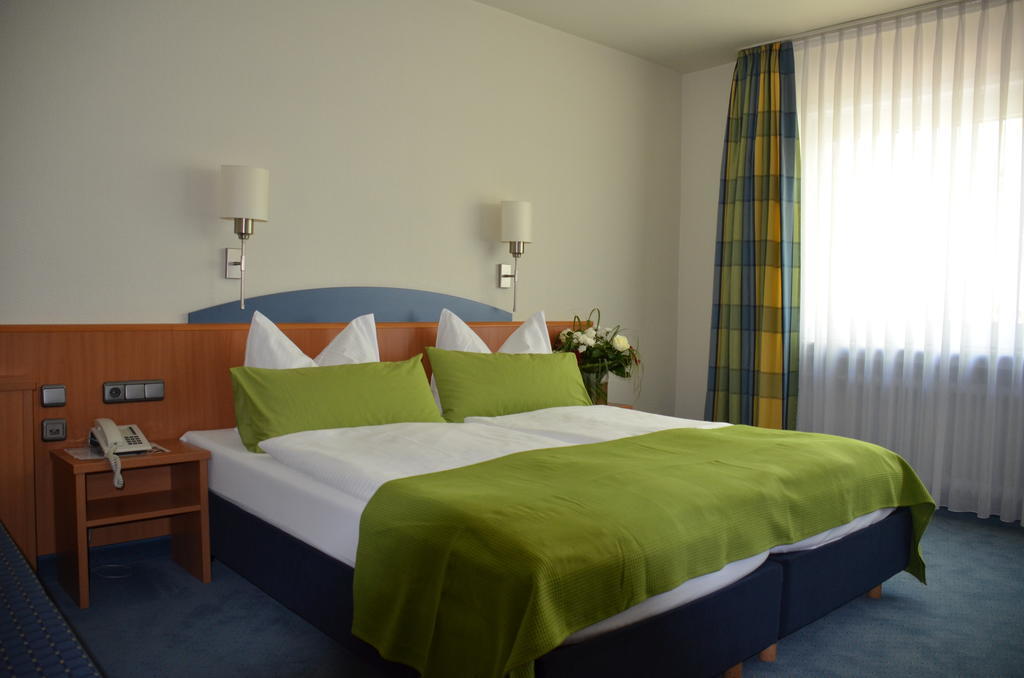 Landhotel Sulzbacher Hof Sulzbach  Bilik gambar
